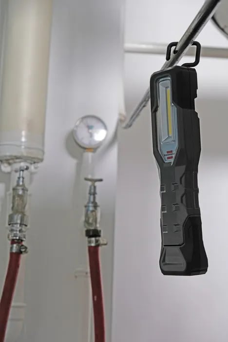 Brennenstuhl 1175680, Käsikokoinen taskulamppu, Musta, Harmaa, Muovi, Painikkeet, IP54, LED