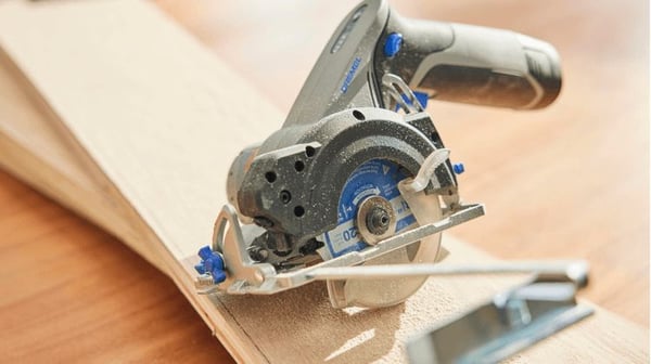 Dremel CS12V-S1 F013CS12JA batteridrevet sirkelsag 12 V 85 mm 5000 rpm