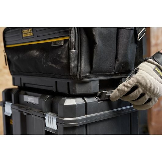 Stanley FATMAX FMST17627-1, Musta, Keltainen, Kangas, Vesitiivis, 1 vuosi/vuosia, 450 mm, 300 mm
