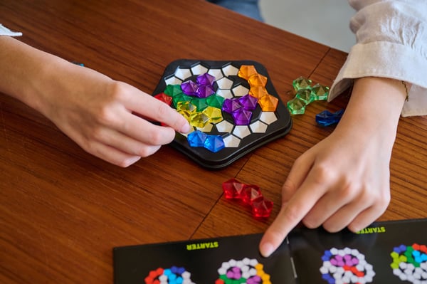 SmartGames IQ Pentagon, 3D-puslespill, 14 år