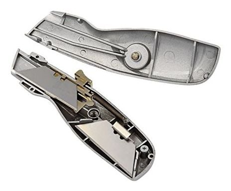 WEDO Safety-Cutter ALU, puolisuunnikkaan muotoinen terä, hopea jousikuormitteinen terä - vetäytyy automaattisesti, - 1 kpl (78 808)