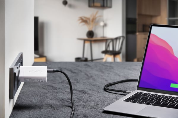 Varta 57936 101 111, Innendørs, AC, USB