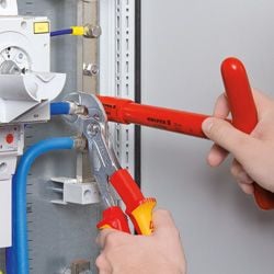 Knipex Cobra vannpumpetang 250 mm 87 26 250 46 mm VDE
