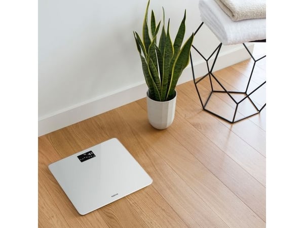 Withings Body / White, Sähkökäyttöinen henkilövaaka, 180 kg, 100 g, Valkoinen, 5 kg, kg, lb, ST