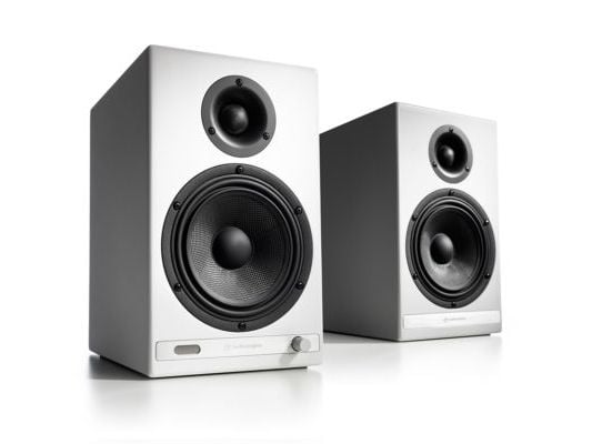 Audioengine HD6, 2.0 kanavaa, Langallinen & langaton, 50 W, 50 - 22000 Hz, Valkoinen