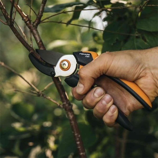 Fiskars Solid P361 - Beskjærer - FiberComp