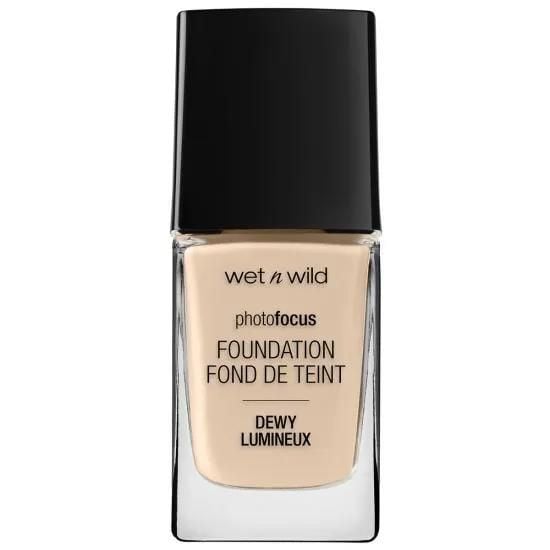 Wet n Wild Photo Focus Dewy pitkäkestoinen kasvovesi Nude Ivory 28ml