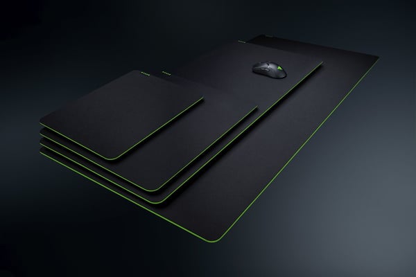 Razer Gigantus V2 3XL - Tastatur og musematte