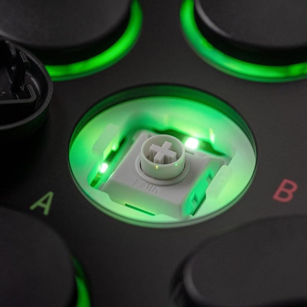 8BitDo arkadekontroller for Xbox/PC, svart