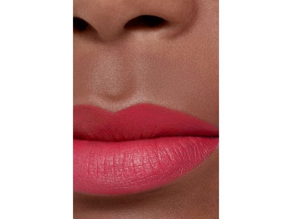 Chanel Rouge Allure Velvet Luminous Matte Lip Colour - Dam - 3 g #43 La Favorite (043 VELVET LA FAV)