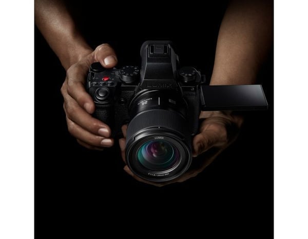 Panasonic SLR-kamera Panasonic Lumix S5 II X + 24-105 mm F/4