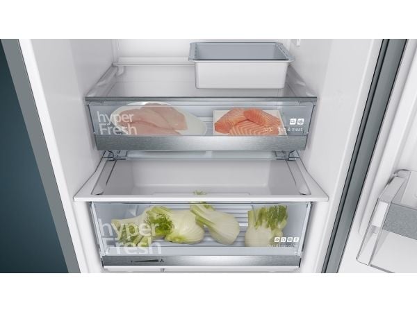 Siemens iQ500 KG39E8XBA - Kjøleskap/fryser - bunnfryser - bredde: 60 cm - dybde: 65 cm - høyde: 201 cm - 343 liter - Klasse B - BlackSteel