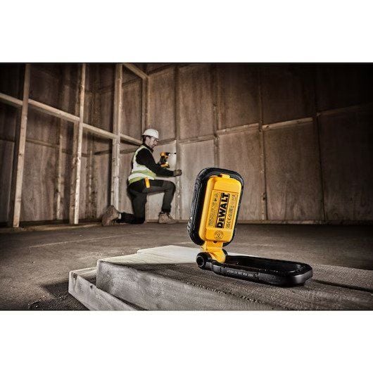 DeWalt DCL182-XJ ladattava USB-C LED-työvalo