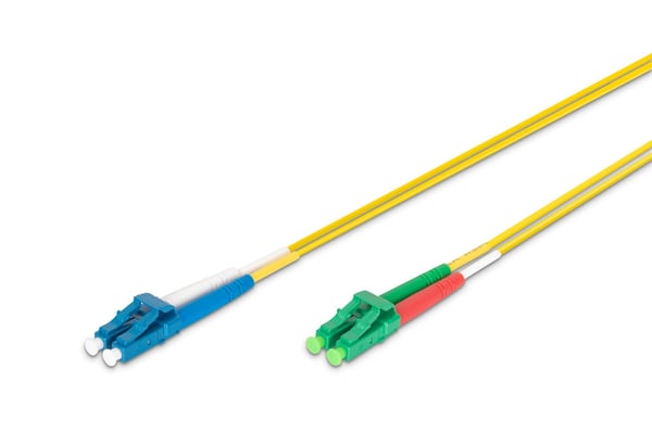 DIGITUS Professional - Patchkabel - LC/PC enkelttilstand (han) til LC/APC enkelttilstand (han) - 2 m. - fiberoptik - duplex - 9 / 125 micron - OS1 ...
