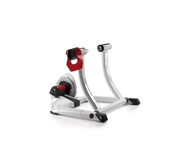 Elite Qubo Fluid, Rød, Hvit, Væskebasert sykkeltrener Elite Qubo Fluid, Rød, Hvit, Væskebasert sykkeltrener