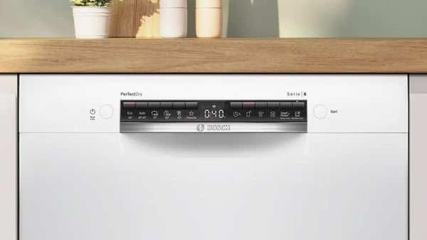 Bosch Series 6 SMU6ZCW10S Oppvaskmaskin for underbenk med PerfectDry/Zeolith - Hvit