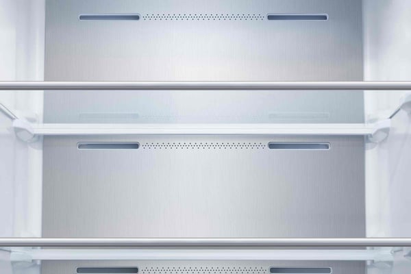 Hisense RL481N4BIE kjøleskap 370 L, energiklasse E, 39 dB, stål-look