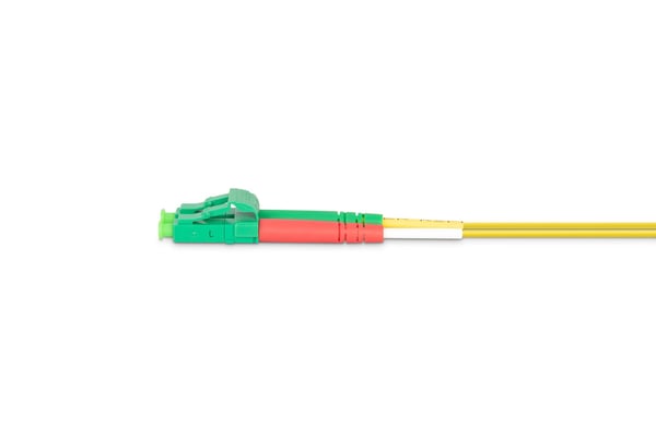 DIGITUS Professional - Patchkabel - LC/PC enkelttilstand (han) til LC/APC enkelttilstand (han) - 2 m. - fiberoptik - duplex - 9 / 125 micron - OS1 ...