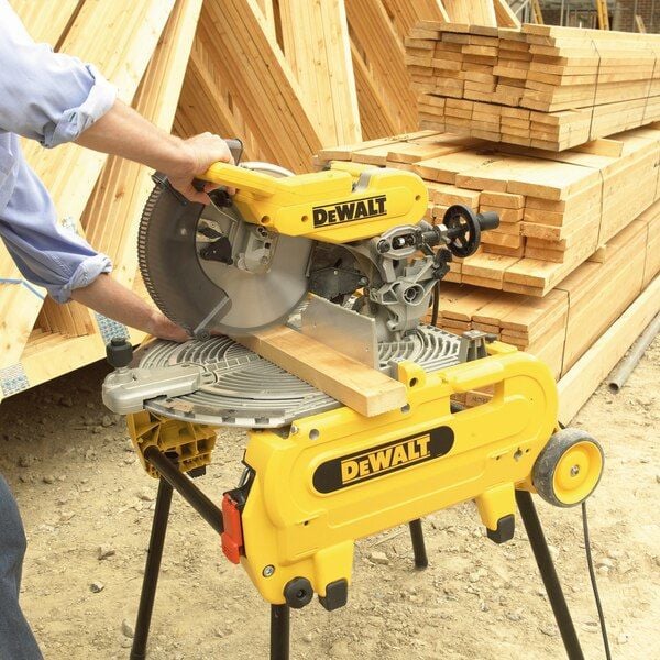 Dewalt Sågblad för stationära sågar 305x30mm 80 tänder - DT4288