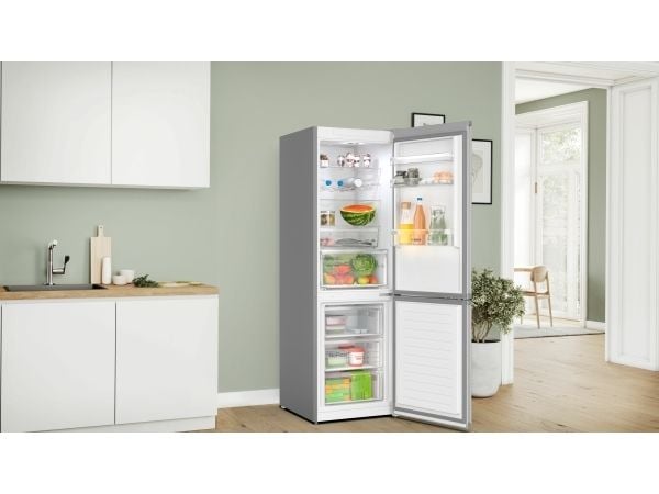 Bosch Serie 4 KGN367LDF, 321 l, SN-T, 9,5 kg/24t, D, Fresh zone compartment, Rustfritt stål