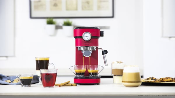 Cecotec Cafelizzia 790 Shiny Pro, Espressomaskin, 1,2 L, 1350 W, Sort, Rød