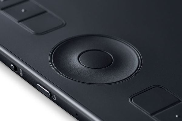 Wacom Intuos Pro medium
