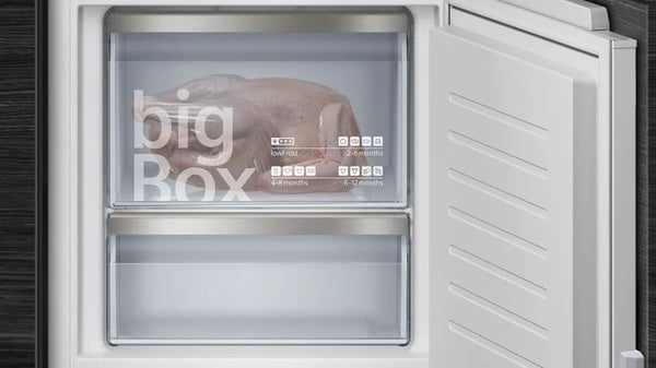 Siemens KI77SXFE0 kyl/frys 231 L, inbyggd, energiklass E, vit