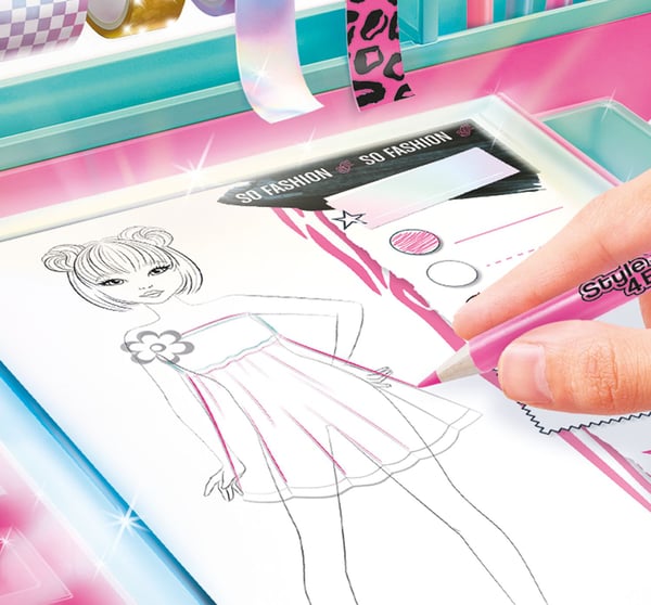 Canal Toys So Slime Fashion Designer Light-Up Studio, Modedesignkit för barn, 6 År, Multifärg
