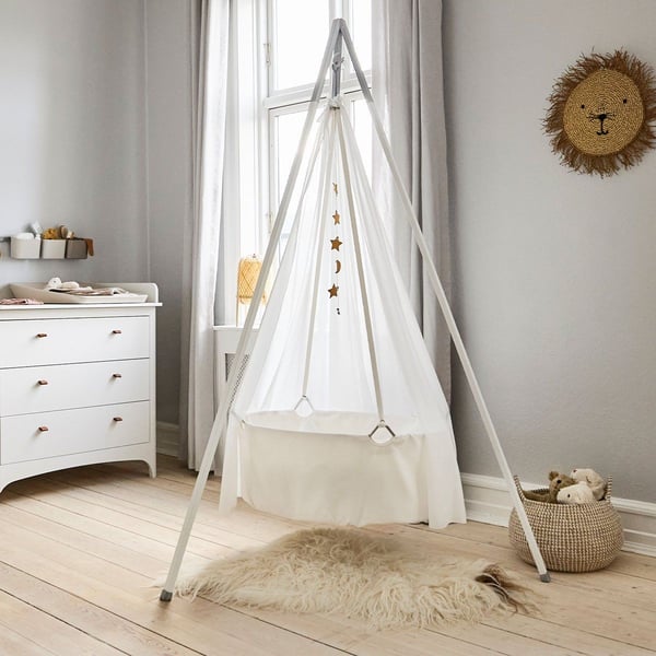 Leander Classic™ vagg med madrass – Vit