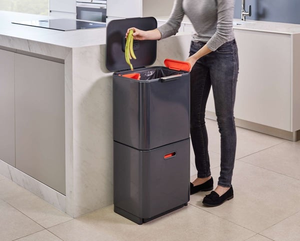 Joseph Joseph Totem Max - Søppelbøtte - flip lid / drawer - 60 L - grå