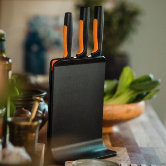 Fiskars Functional Form Muovinen veitsikotelo 3 veitselle