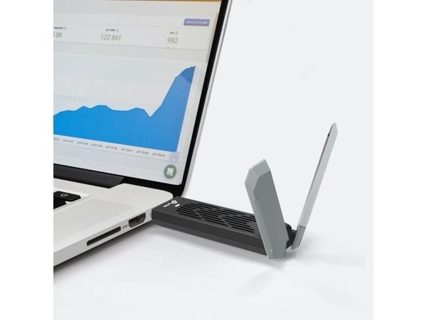 TP-Link Archer TBE400UH Wi-Fi 7 USB-verkkosovitin 2882 Mbit/s kolmikaistainen