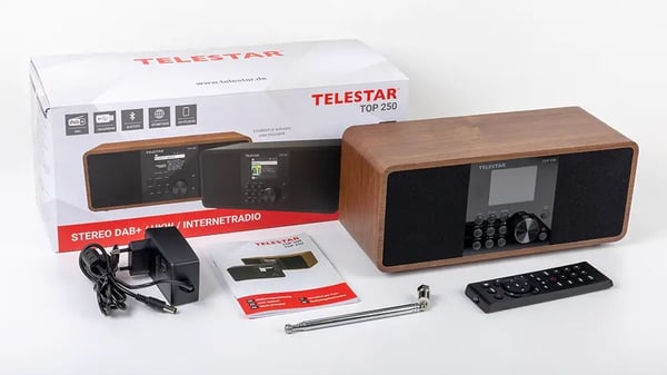 Telestar 5701250, Internett, Digitalt, DAB+, FM, 20 W, TFT, 6,1 cm (2.4")