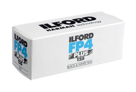Ilford FP4 Plus - Sort/hvid-filmi - 120 (6 cm) - ISO 125