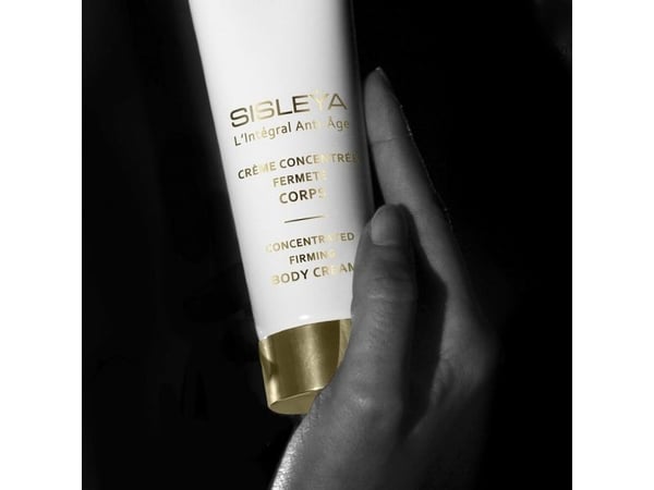 Sisley Sisleya L'Integral Anti-Age Concentrated Firming Body Cream - 150ml