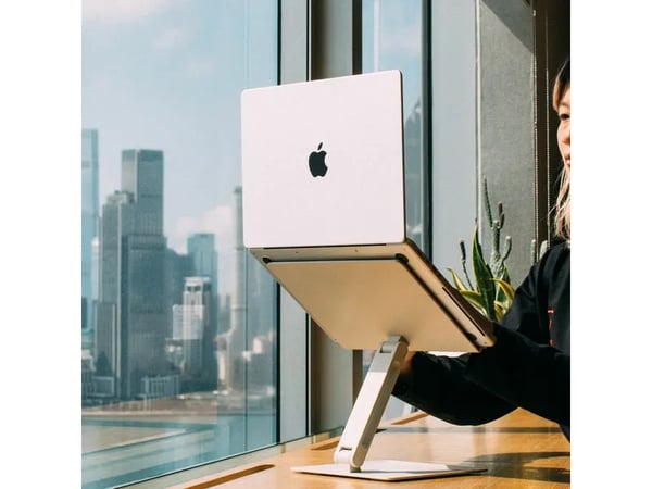 Native Union HOME-STAND-BLK, Kannettavan tietokoneen ja tabletin teline, musta, Alumiini, Silikoni, 43,2 cm (17"), 5 kg, MacBook Air (13-inch, Earl...