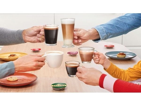 Bosch Tassimo Happy TAS102E kapselikeitin 0,7 l 1400 W, musta