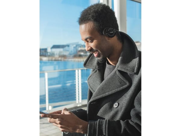 Koss KSC35 trådløse hodetelefoner med øreklips, Bluetooth og mikrofon, svart