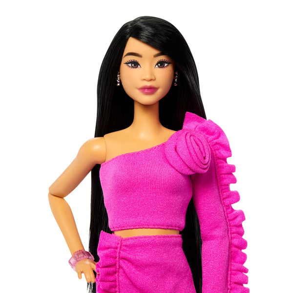 Barbie Deluxe Style-docka Rose Asian