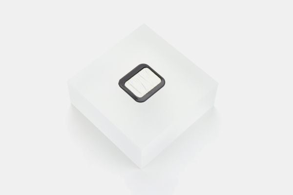 1 Pearlescent colour square, in a clamshell - "FINETEC Premium" | Gold