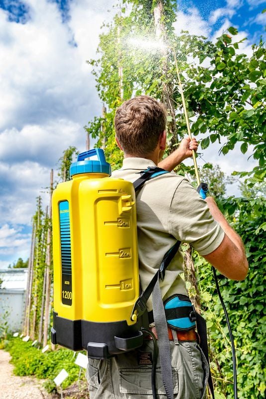 GLORIA 000067.0000, Rygghängd trädgårdsspruta, 12 l, 12 l, Blå, Gul, Plast, mässing