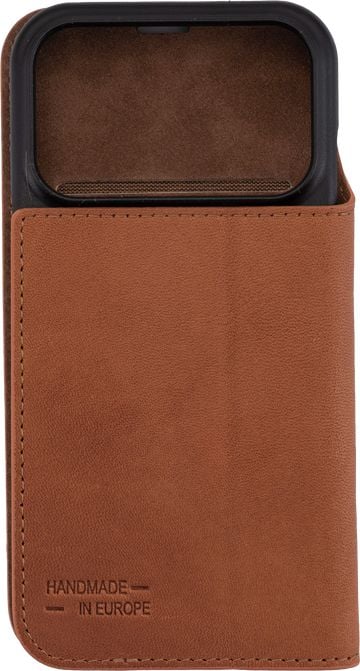 JT Berlin Brochure Apple iPhone 17 Cognac 11127