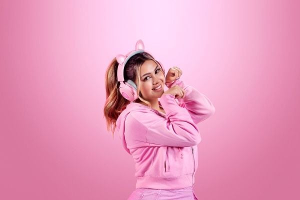 Razer Kraken Kitty V2 Pro - Hodesett - full størrelse - kablet - USB - lydisolerende - kvarts