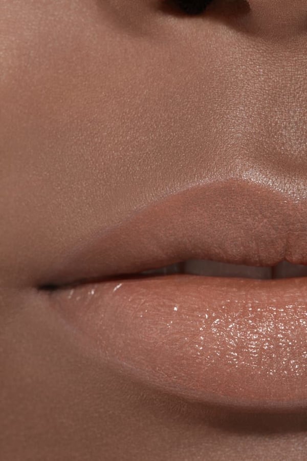 Chanel Rouge Allure Luminous Intense huulipuna 3 g #206 Illusion