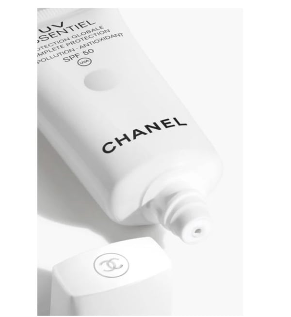 Chanel UV Essentiel Complete Protection SPF 50 30 ml