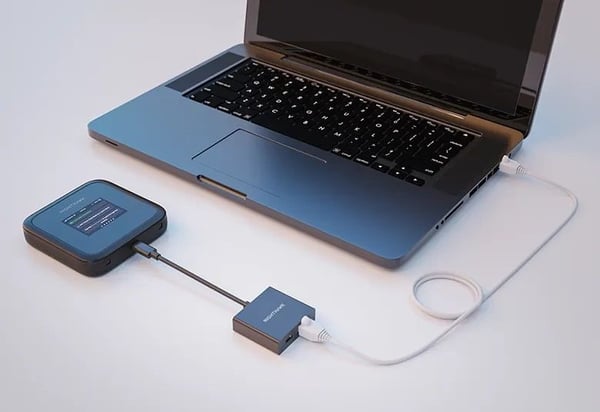NETGEAR Nighthawk - Nätverksadapter - USB-C - Gigabit Ethernet x 1 + USB-C 3.1 x 1