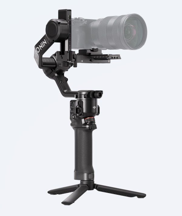DJI RS 5, Käsikameran vakauttaja, Alumiini, Musta, 1/4", 3 kg, Sony: FX3/A7M4/A7C/A1 + FE 24-70mm F2.8<br> Canon: R5 Mark II + RF 24-70mm F2.8<br> ...