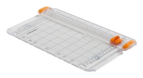 Fiskars 1077798, 10 arkkia, Manuaalinen lukitus, A4, A5, 75 g/m², Valkoinen, Kumi