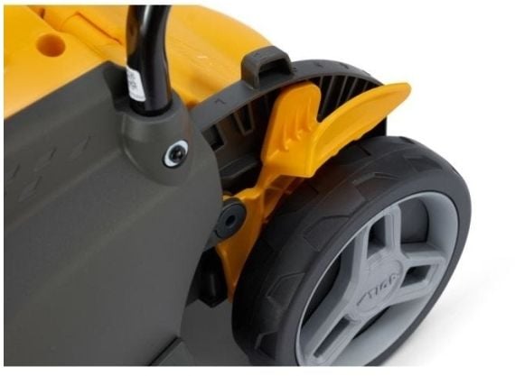 STIGA Combi 336e Kit - Akkukäyttöinen ruohonleikkuri - Sis. 1 x 2 Ah akku ja laturi