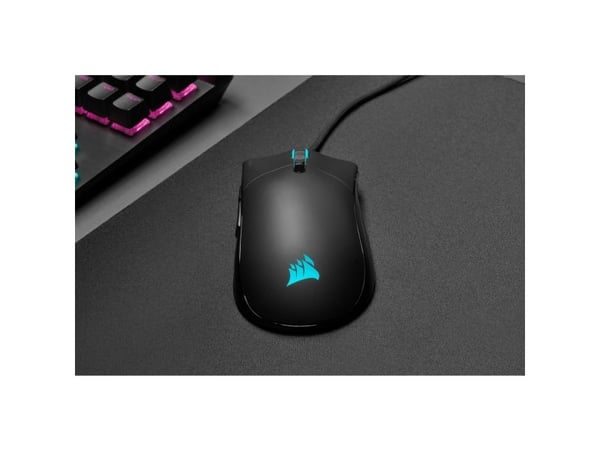 Corsair Sabre RGB Pro Champion Series - Mus - Optisk - 6 knapper - kabling - USB - Sort